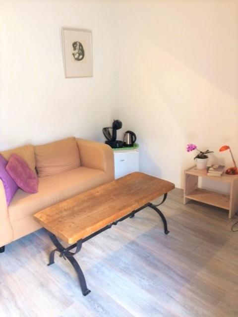 Prune D'Ente - B&B Las Coussoulesses Anthe Exterior photo